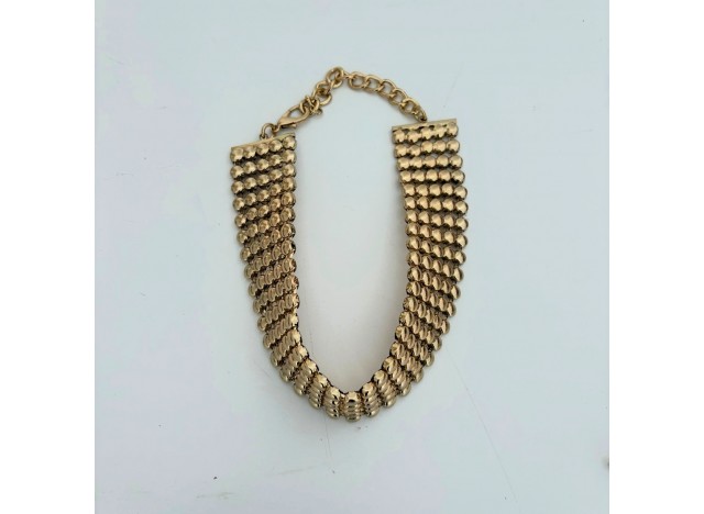 Collar