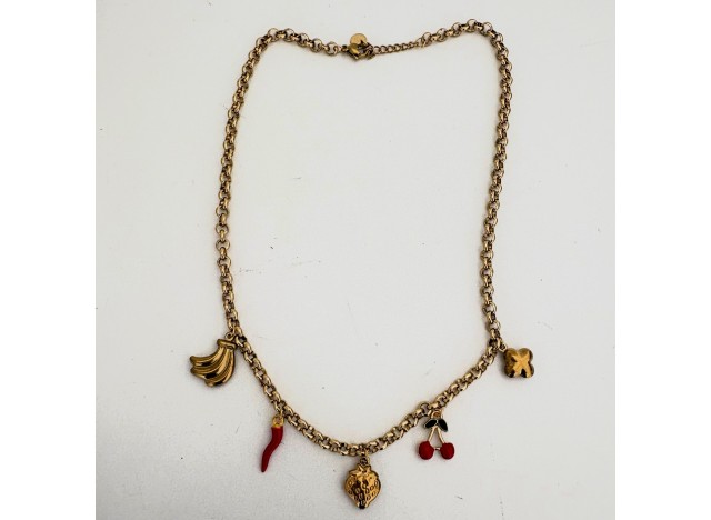 Collar
